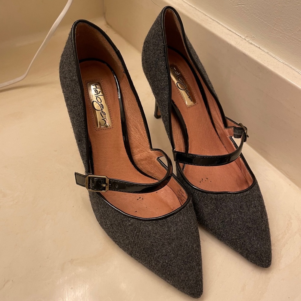 Halogen pointy heels 4.5